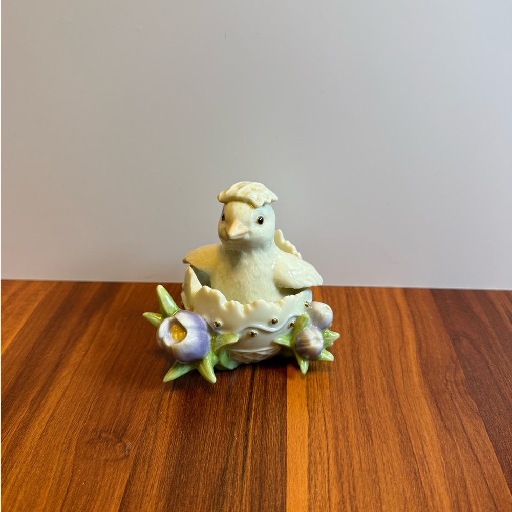 Lenox Easter Egg Surprise Figurine NIB